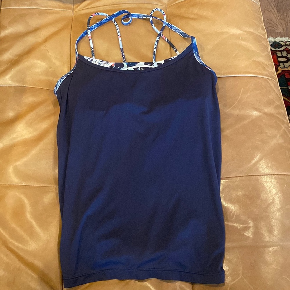 Gap Fit Workout Top